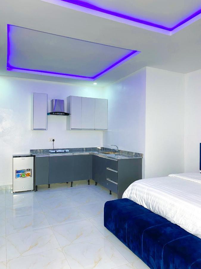 D & D Apartments Abuja Bagian luar foto