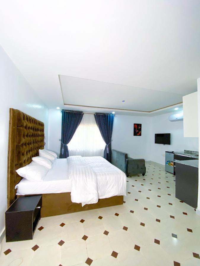 D & D Apartments Abuja Bagian luar foto